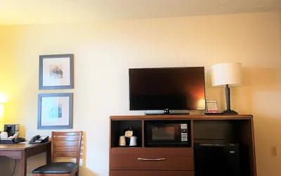Photo 4 - Quality Inn Petoskey