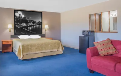 Photo 5 - Super 8 by Wyndham Winnemucca NV