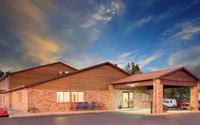 Photo 2 - Super 8 by Wyndham Ashland