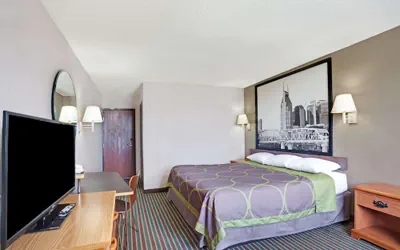 Photo 4 - Super 8 by Wyndham Nashville/ Dntn/ Opryland Area