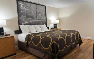 Photo 5 - Super 8 by Wyndham Anderson/Clemson Area