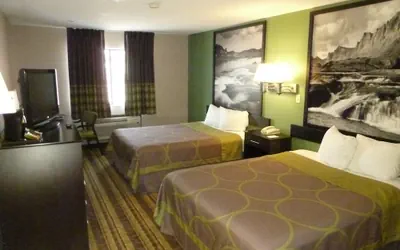 Photo 5 - Super 8 by Wyndham Rock Springs