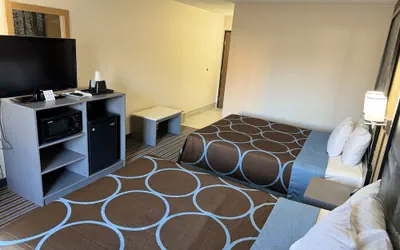 Photo 4 - Super 8 by Wyndham Columbia Clark Lane
