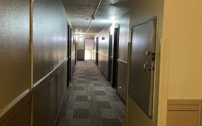 Photo 4 - Super 8 by Wyndham Bismarck