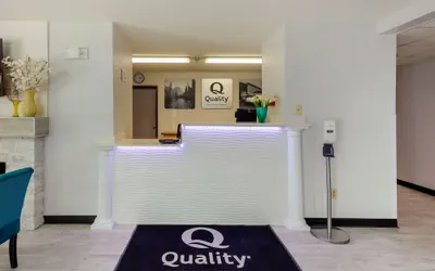 Photo 3 - Quality Inn Lee - Lenox South