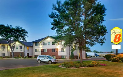 Photo 2 - Super 8 by Wyndham Aberdeen East