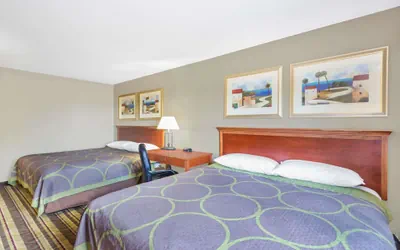 Photo 3 - Super 8 by Wyndham Tilton/Lake Winnipesaukee