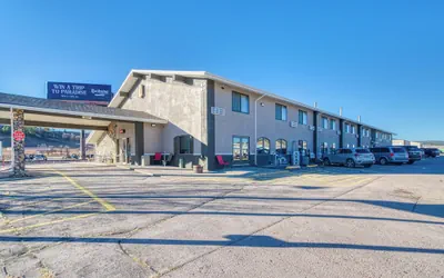 Super 8 by Wyndham Sturgis