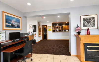 Photo 4 - FairBridge Inn & Suites Spearfish