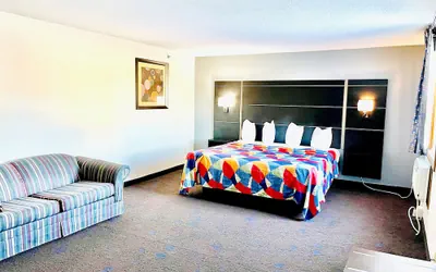 Photo 5 - Coratel Inn & Suites By Jasper Northfield