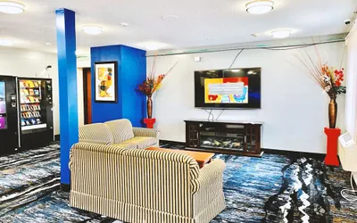 Photo 2 - Coratel Inn & Suites By Jasper Northfield