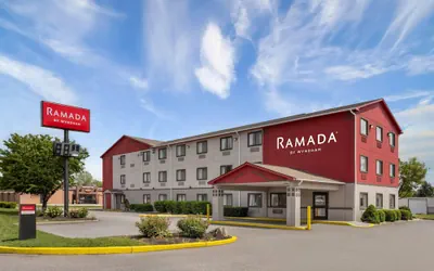 Photo 2 - Ramada by Wyndham York Harrisburg Hershey