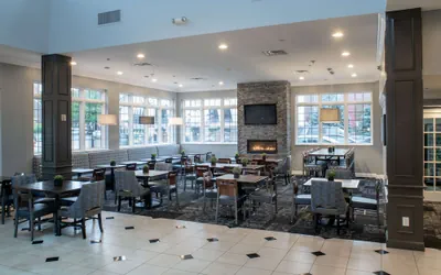Photo 4 - Best Western Plus Franklin Square Inn Troy/Albany