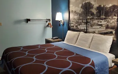 Photo 3 - River Hill Inn & Suites