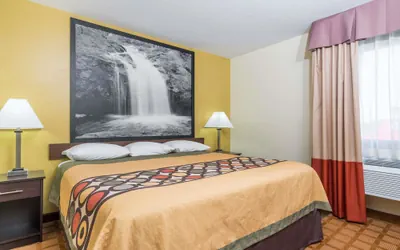 Photo 4 - Super 8 by Wyndham Rice Lake