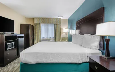 Photo 2 - Best Western Long Beach Inn