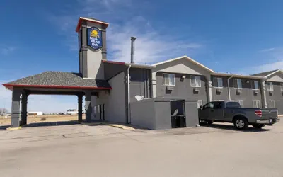 Photo 2 - Mid Rest Inn Lexington NE I-80