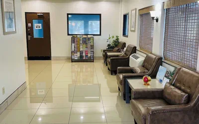 Photo 3 - Super 8 by Wyndham Lacey Olympia Area
