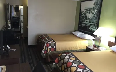 Photo 5 - Super 8 by Wyndham Natchitoches