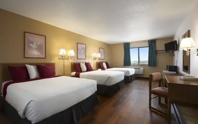 Photo 5 - Super 8 by Wyndham Las Vegas