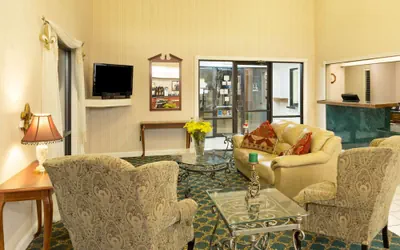 Photo 3 - Super 8 by Wyndham Covington