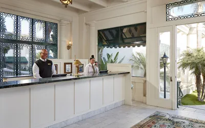 Photo 3 - Glorietta Bay Inn Coronado Island