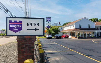 Knights Inn North Attleboro