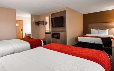 Photo 5 - SureStay Plus Hotel by Best Western Kearney Liberty North