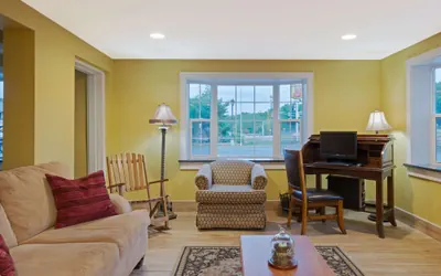 Photo 3 - Super 8 by Wyndham Sturbridge
