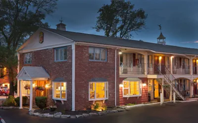 Photo 2 - Super 8 by Wyndham Sturbridge