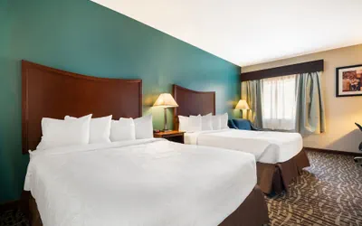 Photo 5 - SureStay Plus Hotel by Best Western Topeka Northwest