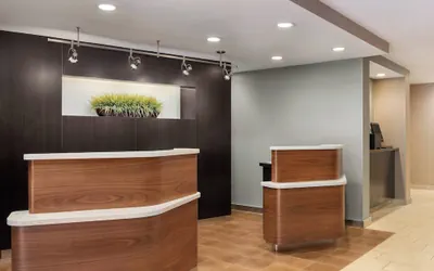 Photo 4 - Courtyard by Marriott Dayton North
