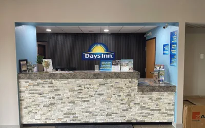 Photo 4 - Days Inn by Wyndham Jefferson City