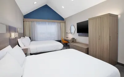 Photo 5 - Holiday Inn Express & Suites Youngstown N (Warren/Niles) by IHG