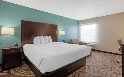 Photo 2 - Best Western Plus Lonoke Hotel