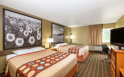Photo 5 - Super 8 by Wyndham Ottawa