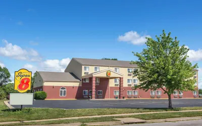 Photo 2 - Super 8 by Wyndham Ottawa