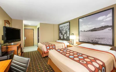 Photo 4 - Super 8 by Wyndham Ottawa