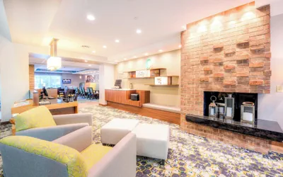 Photo 5 - Fairfield Inn & Suites by Marriott Winston-Salem Downtown