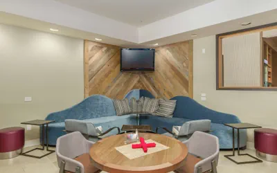 Photo 4 - Hilton Garden Inn Phoenix Airport