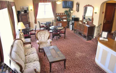 Photo 5 - The Inn on Third