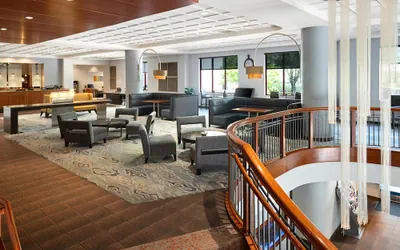 Photo 2 - DoubleTree by Hilton Boston - Downtown