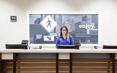 Photo 4 - Hampton Inn & Suites Chicago-North Shore/Skokie