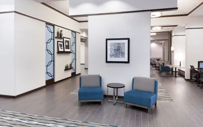Photo 3 - Hampton Inn & Suites Chicago-North Shore/Skokie