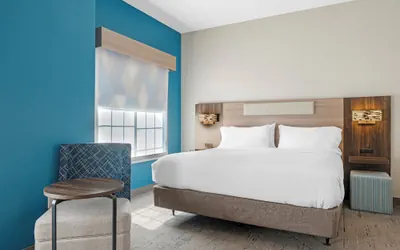 Photo 5 - HOLIDAY INN EXPRESS & SUITES INDIANAPOLIS - EAST by IHG