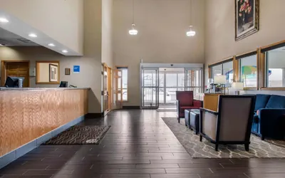 Photo 2 - Quality Inn Jacksonville near I-72