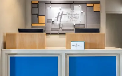Holiday Inn Express & Suites Oxford by IHG