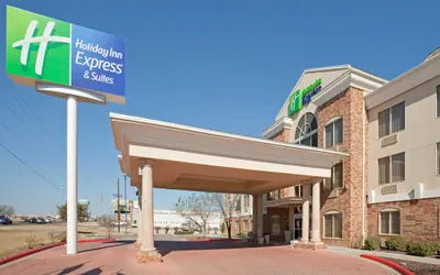 Photo 2 - Holiday Inn Express & Suites Eagle Pass by IHG