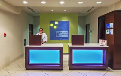 Holiday Inn Express & Suites Eagle Pass by IHG