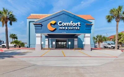 Photo 2 - Comfort Inn & Suites Portland Corpus Christi